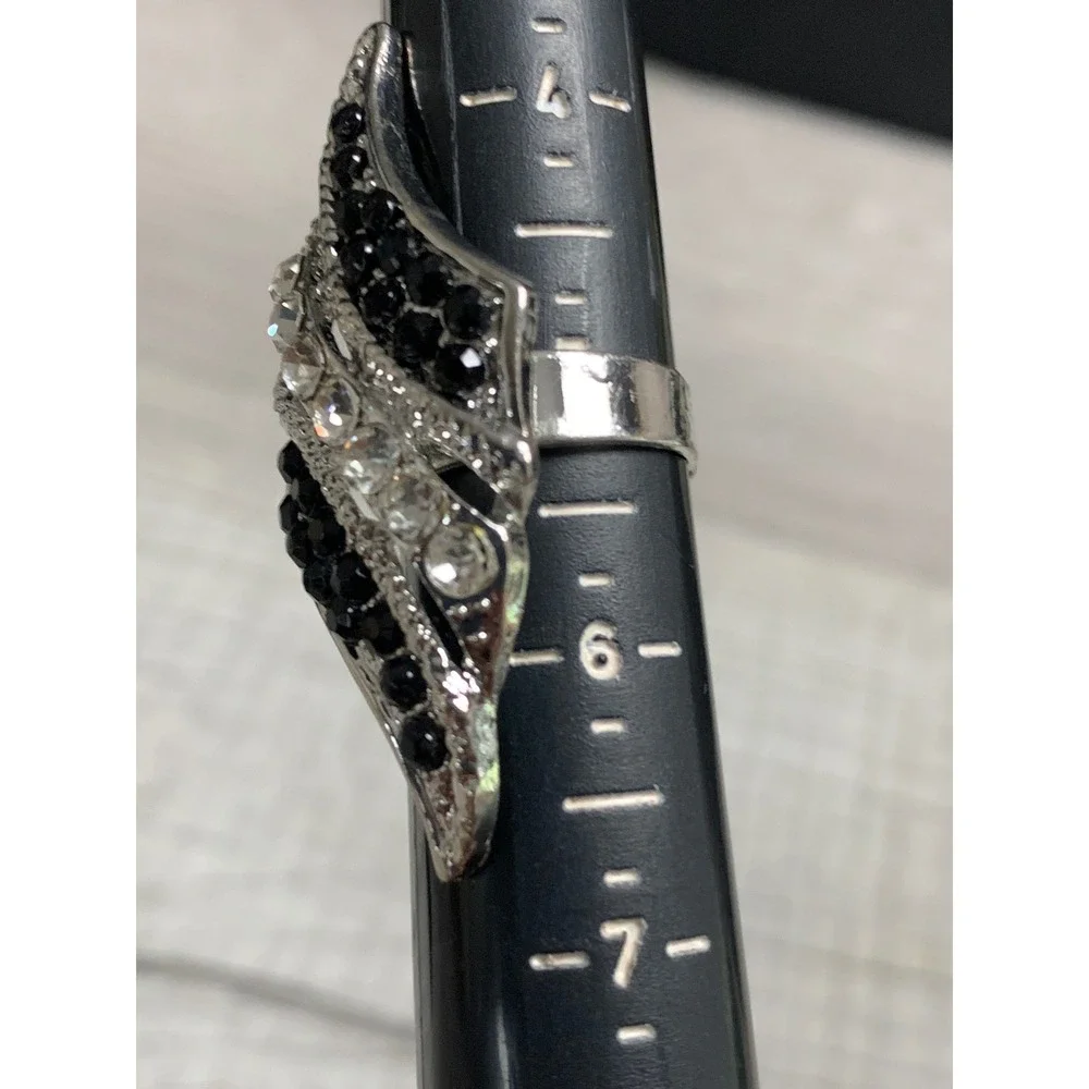 Silver Tone Black and Clear Rhinestone Shield Cocktail Ring Size 5.25